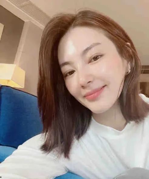 娱乐吃瓜酱真名叫什么,揭秘“娱乐吃瓜酱”真名背后的故事  第2张